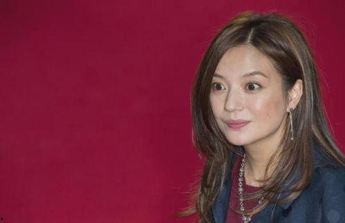 娱乐圈吃瓜艺人有哪些,揭秘明星背后的故事 第3张 娱乐圈吃瓜艺人有哪些,揭秘明星背后的故事 第3张